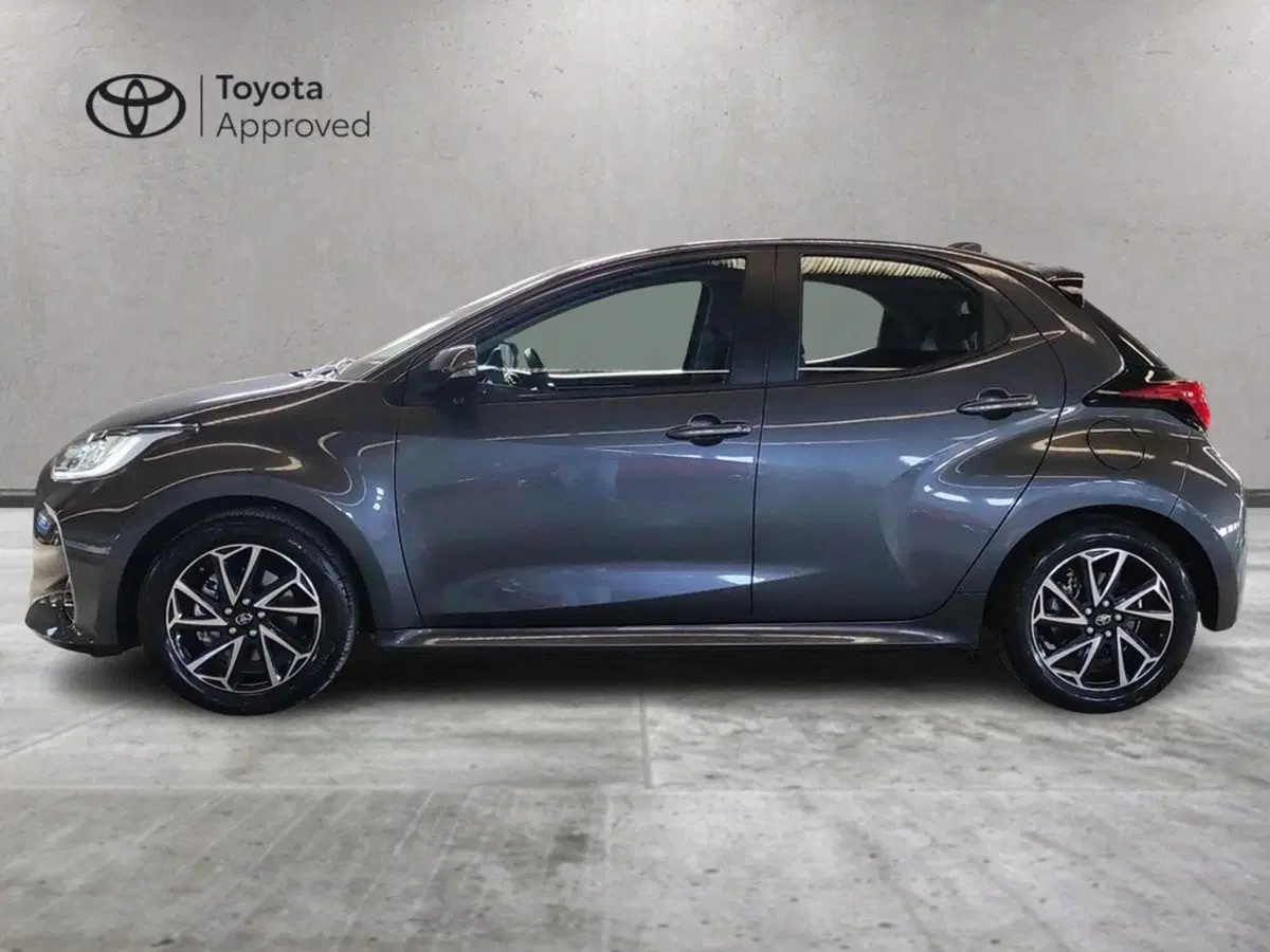 Toyota Yaris usata a Milano (4)