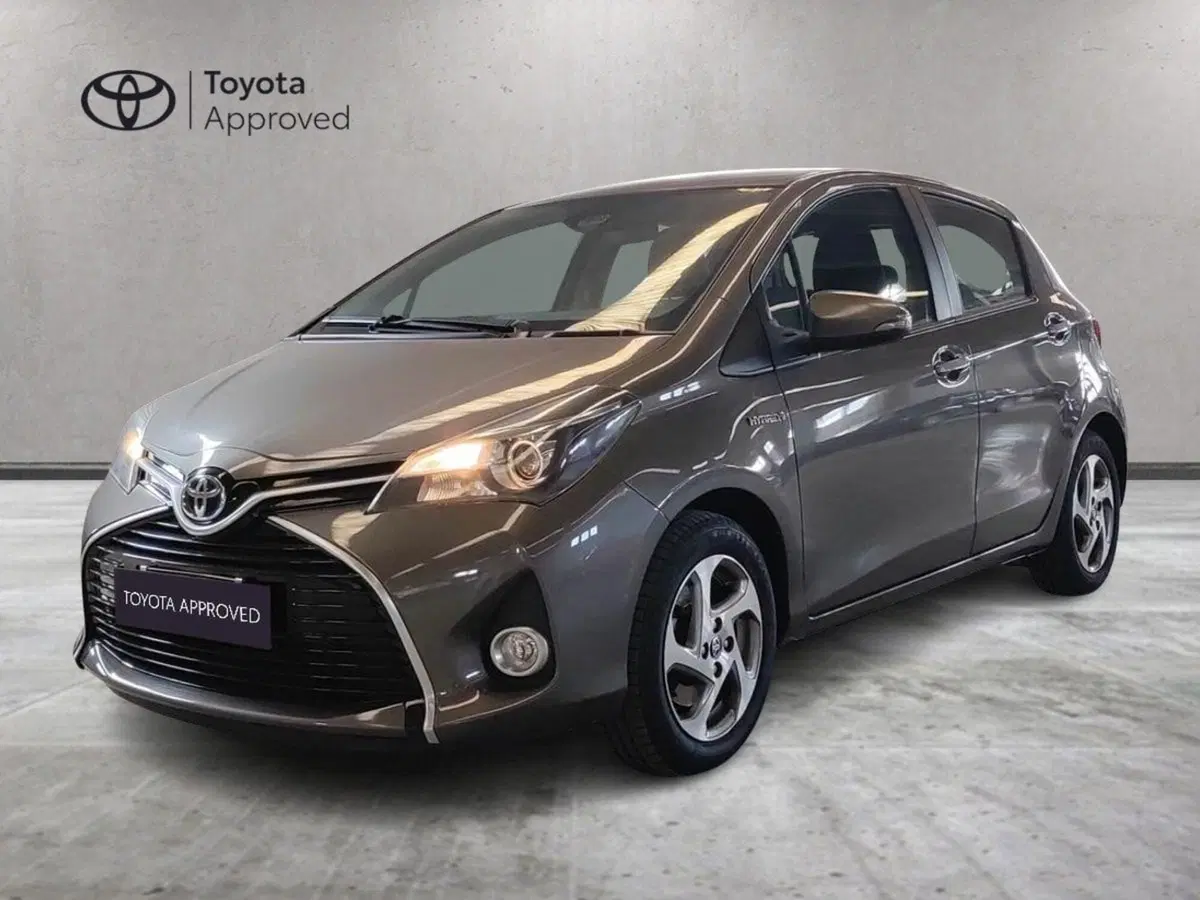 Toyota Yaris usata a Milano