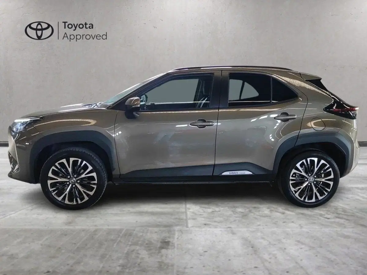 Toyota Yaris Cross usata a Milano (4)