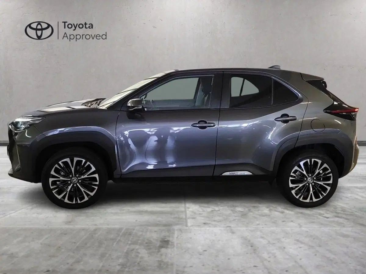 Toyota Yaris Cross usata a Milano (4)