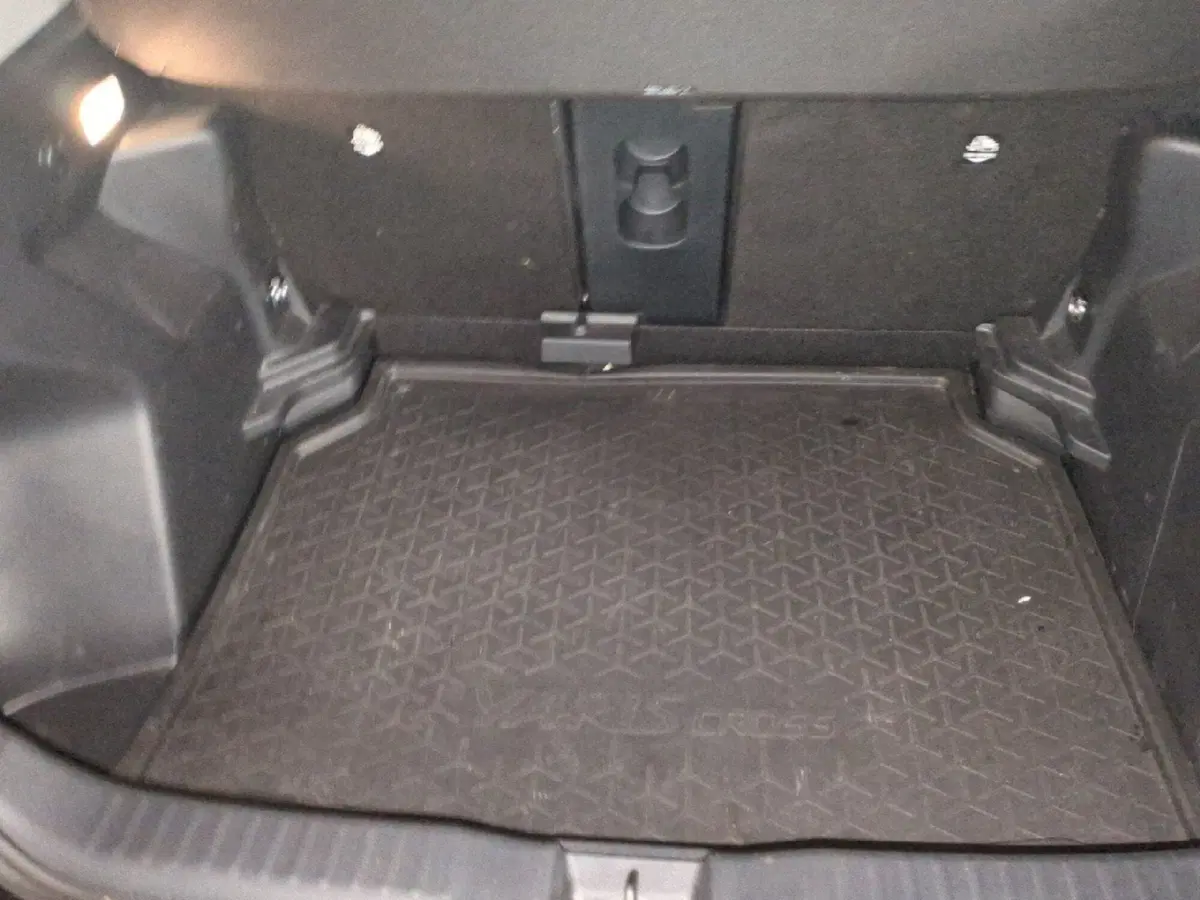 Toyota Yaris Cross usata a Milano (17)