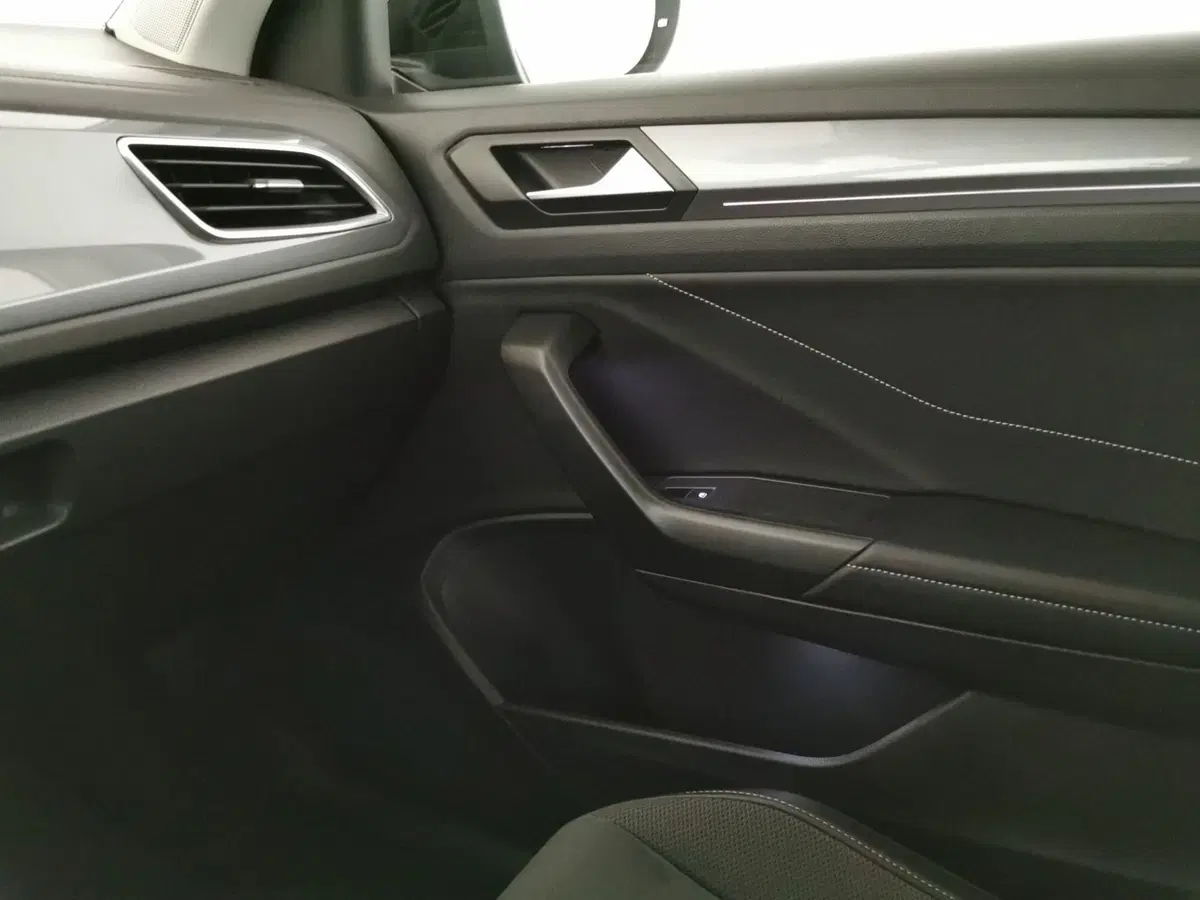 Volkswagen T-Roc usata a Chieti (15)