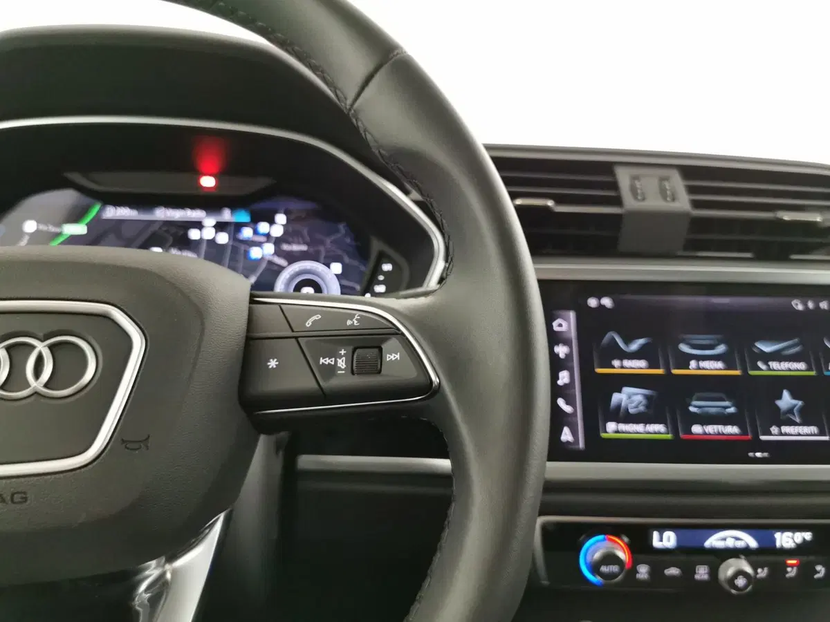 Audi Q3 Sportback usata a Chieti (18)