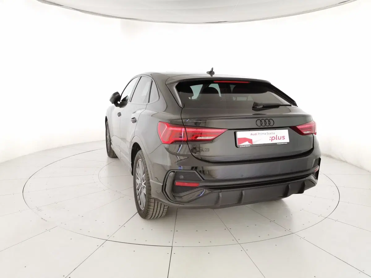Audi Q3 Sportback usata a Chieti (8)