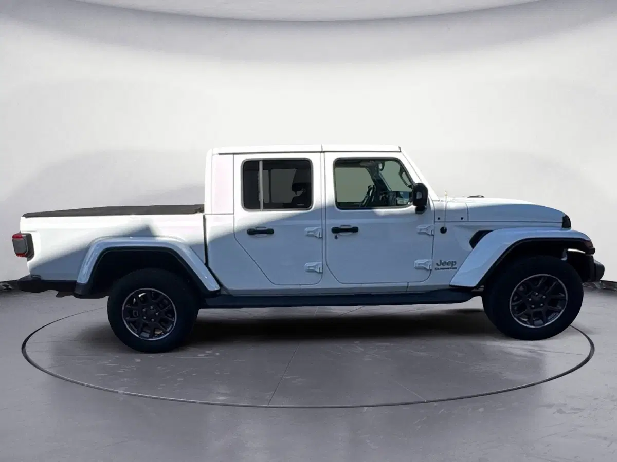 Jeep Gladiator usata a Agrigento (7)