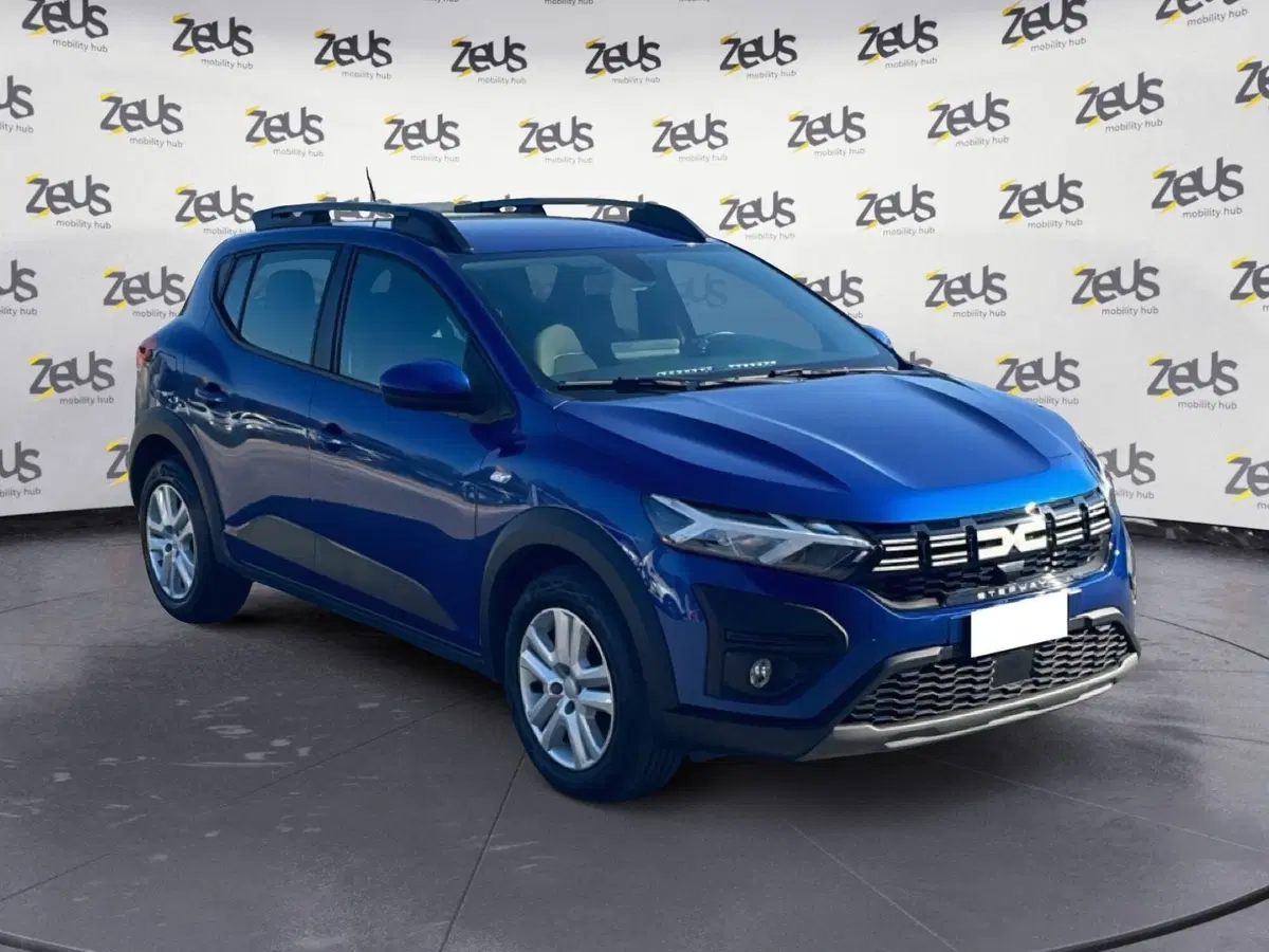 Dacia Sandero usata a Bologna (8)