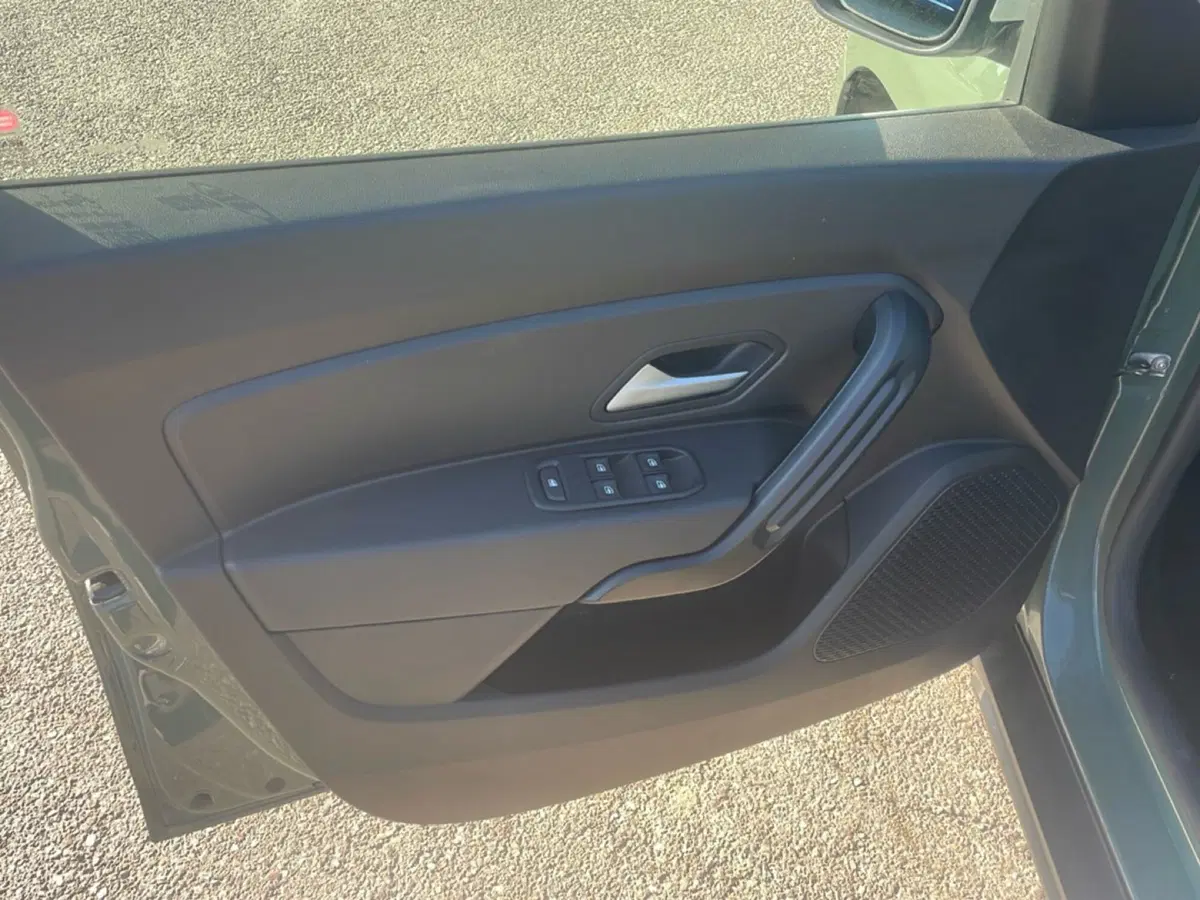 Dacia Duster usata a Bologna (17)