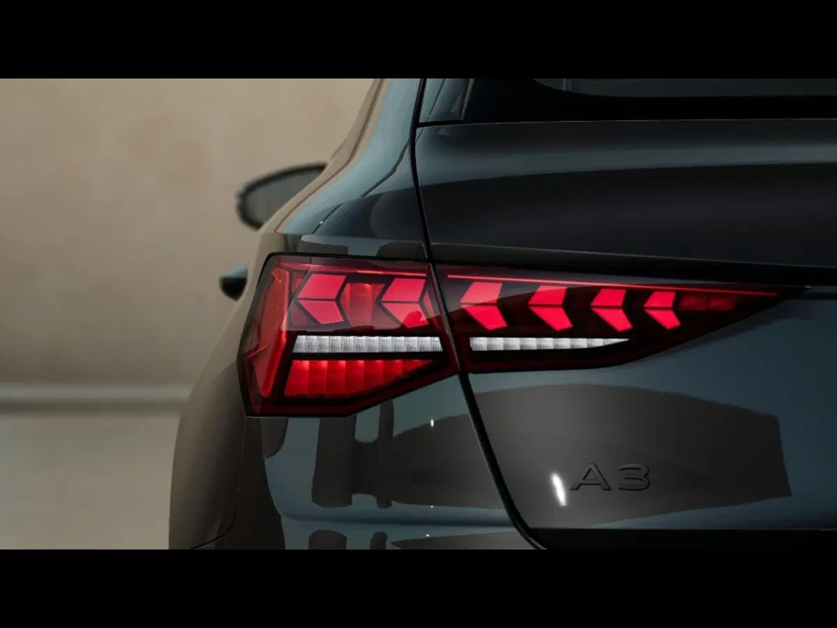 Audi A3 Sportback nuova a Pisa (7)