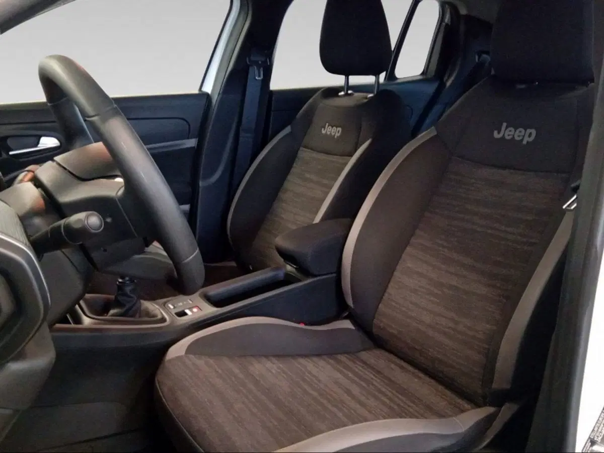 Jeep Avenger usata a Firenze (8)