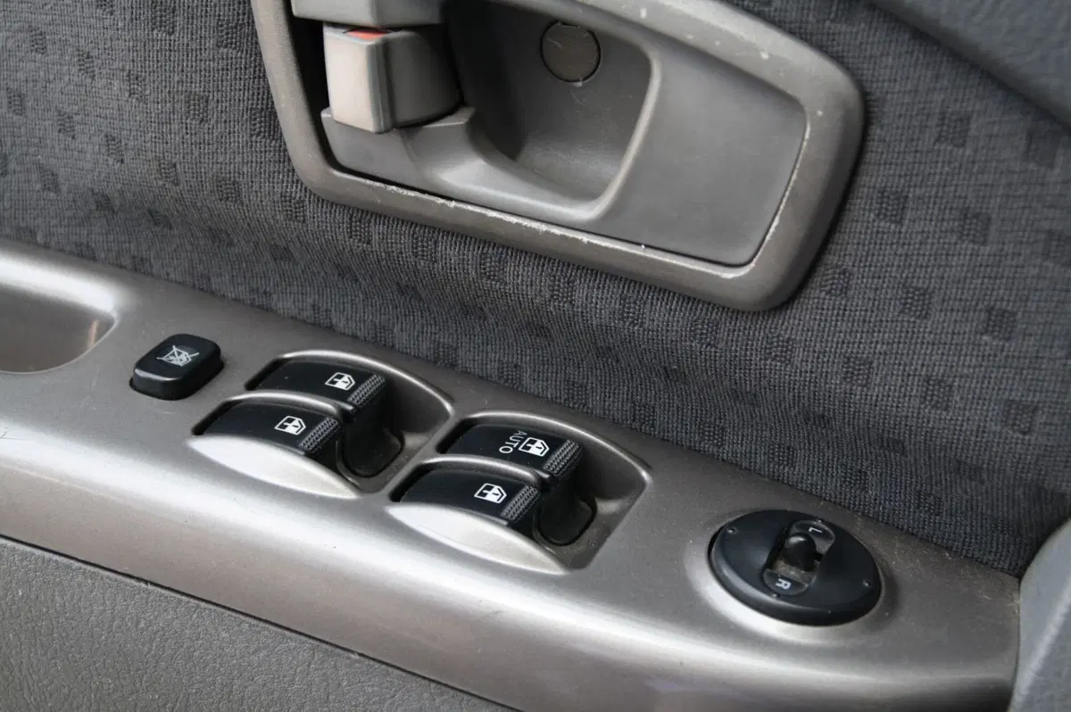 Kia Carens usata a Pordenone (11)