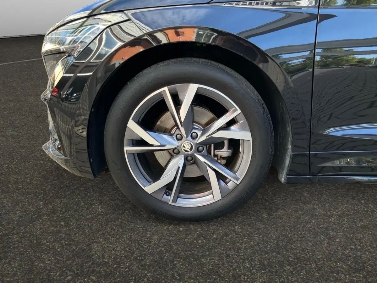 Skoda Enyaq usata a Bologna (13)