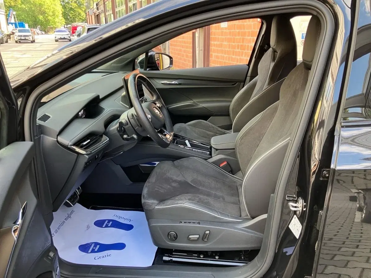Skoda Enyaq usata a Bologna (9)