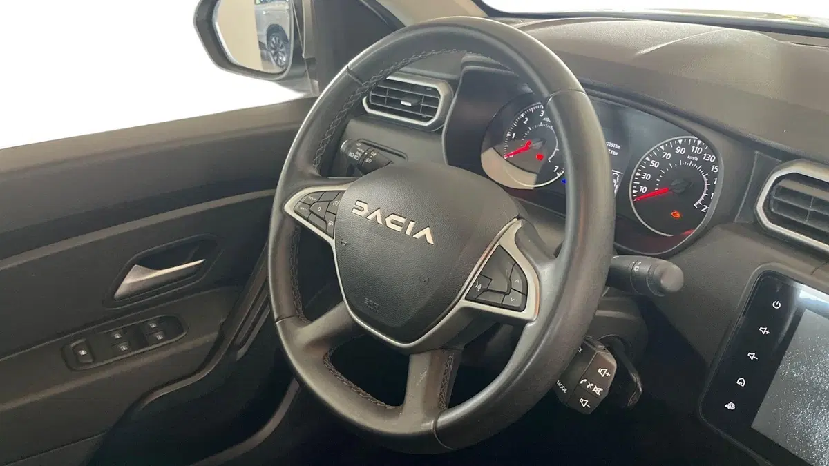 Dacia Duster usata a Catania (5)
