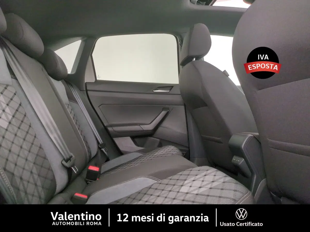 Volkswagen Taigo nuova a Roma (12)