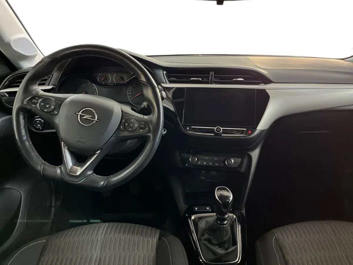 Opel Corsa usata a Bari (8)