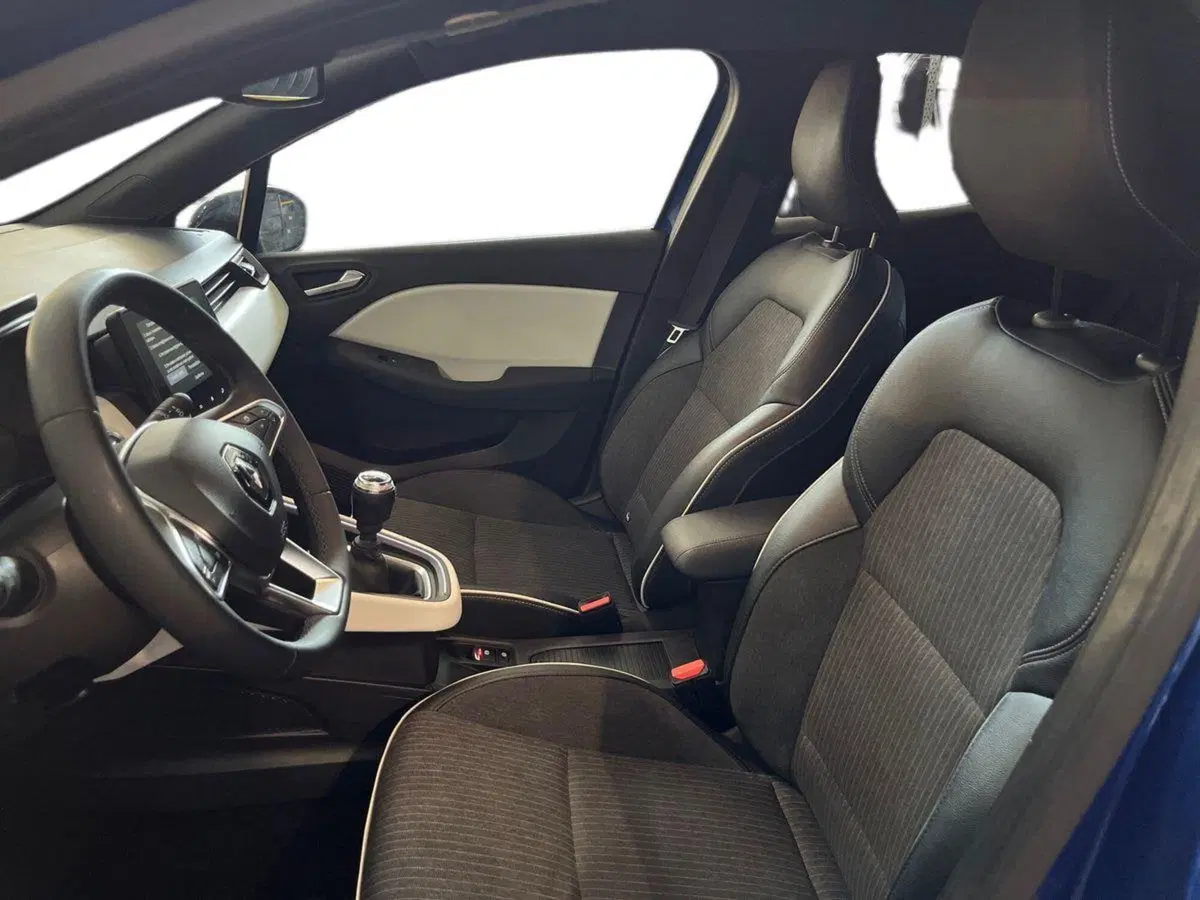 Renault Clio usata a Bari (7)