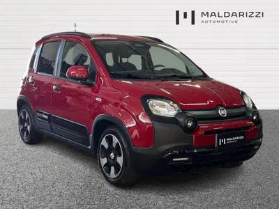 Fiat Pandina 1.0 firefly hybrid s&s 70cv del 2025 usata a Bari