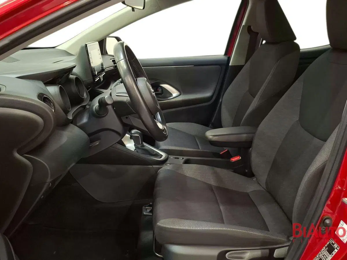 Toyota Yaris Cross usata a Firenze (15)