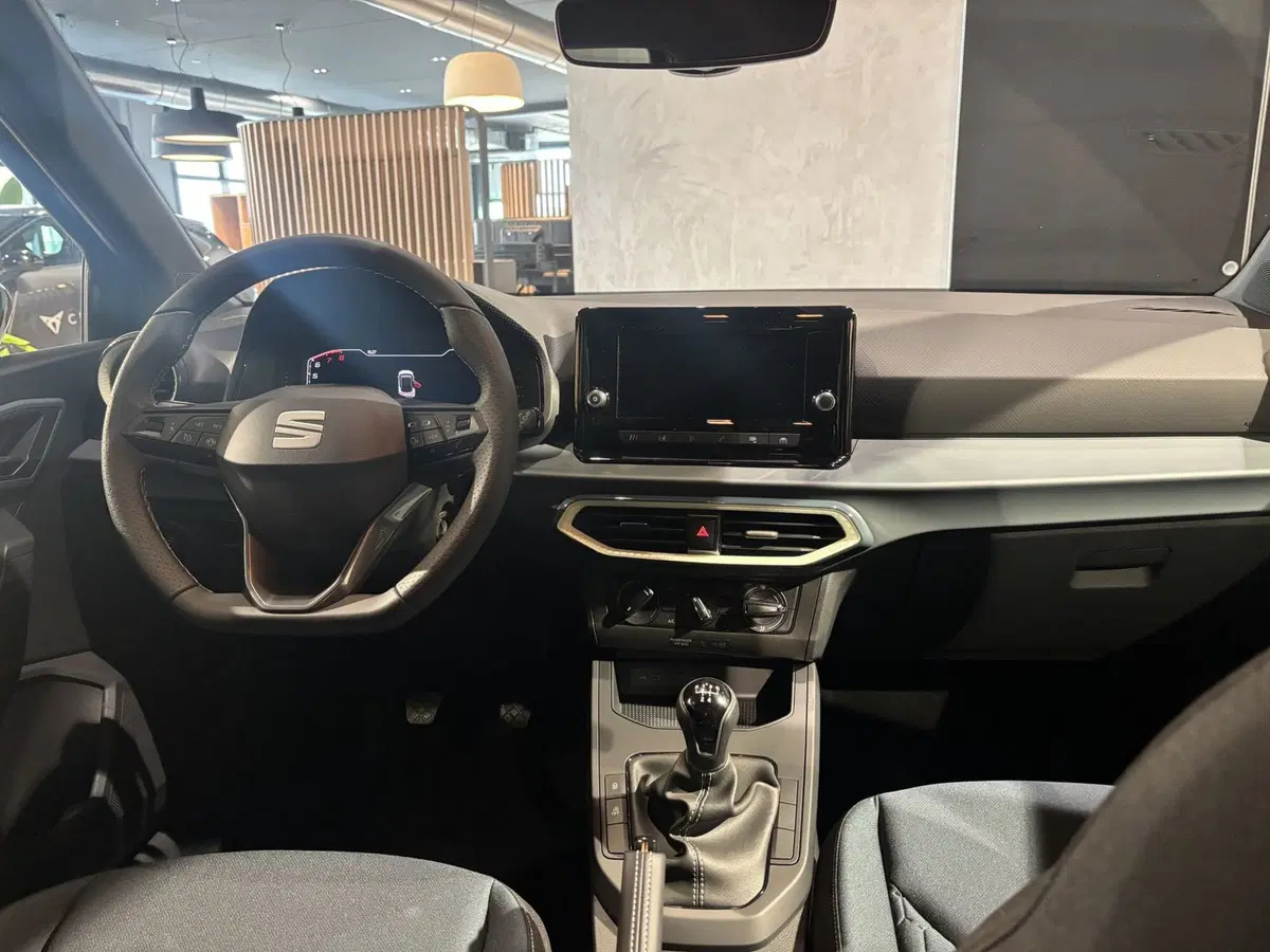SEAT Arona nuova a Ferrara (14)