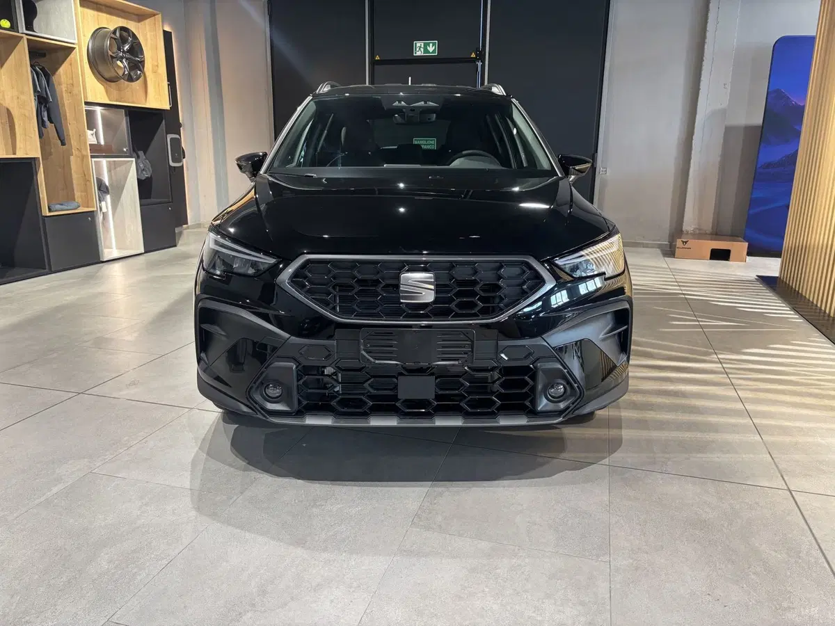 SEAT Arona nuova a Ferrara (2)