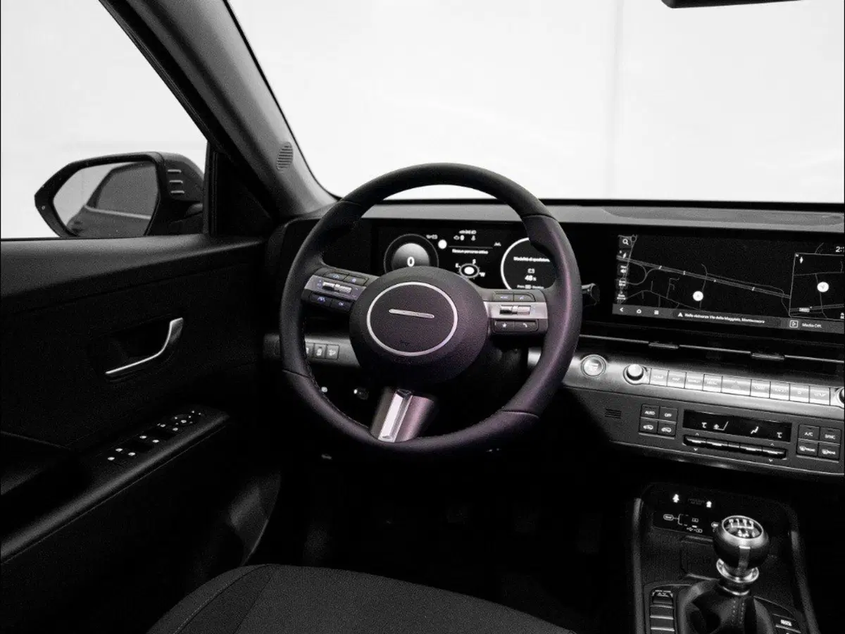 Hyundai Kona nuova a Macerata (7)