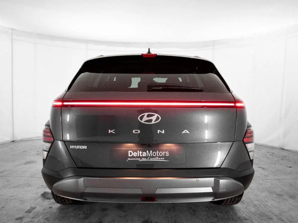 Hyundai Kona nuova a Macerata (2)