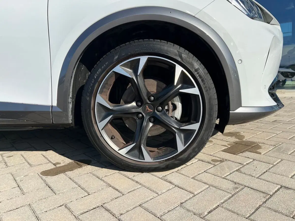 Cupra Formentor usata a Siena (11)