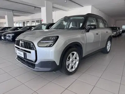 MINI Mini Countryman 1.5 48V C Essential auto del 2025 usata a Messina