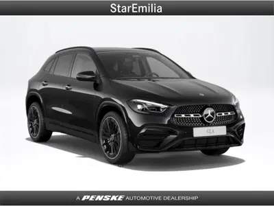 Mercedes-Benz GLA SUV 180 AMG Line Extra auto nuova a Casalecchio di Reno