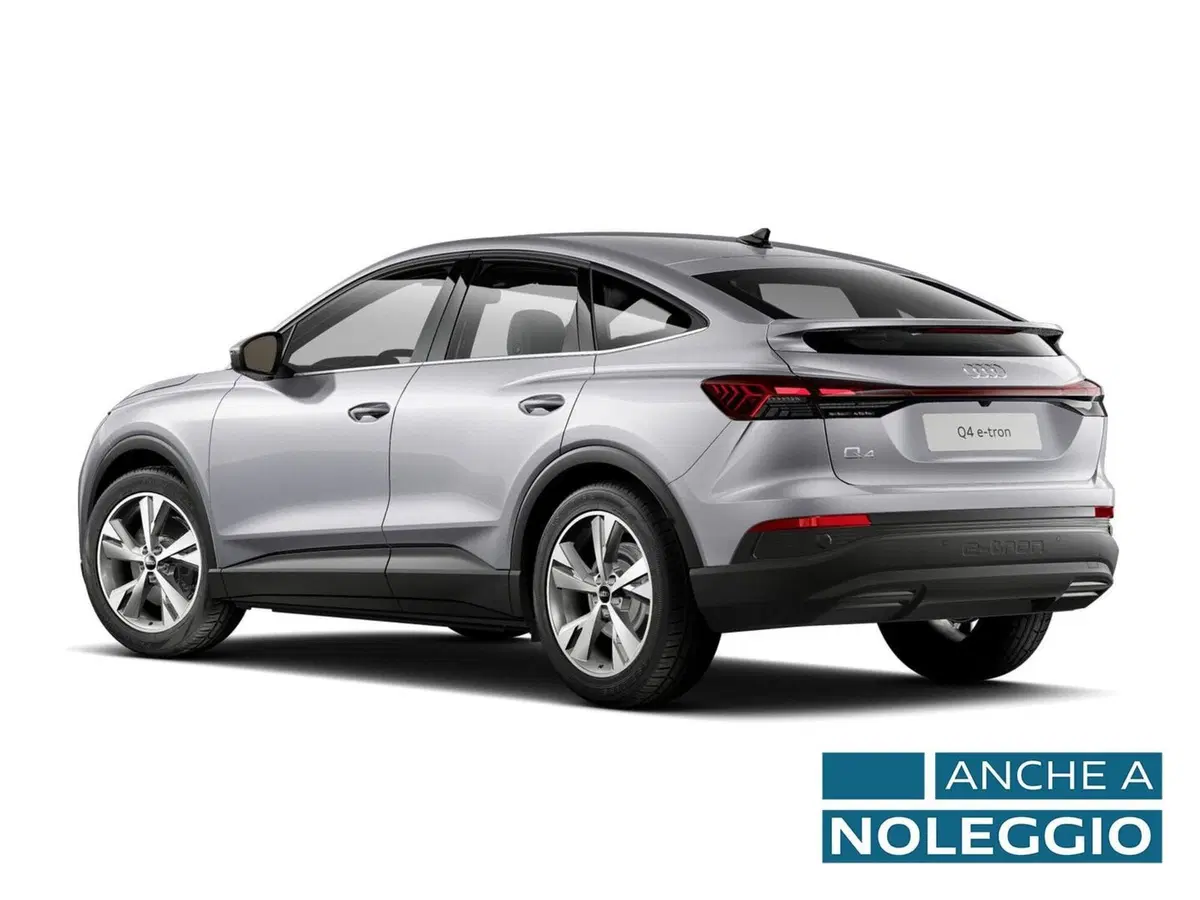 Audi Q4 Sportback usata a Alessandria (5)