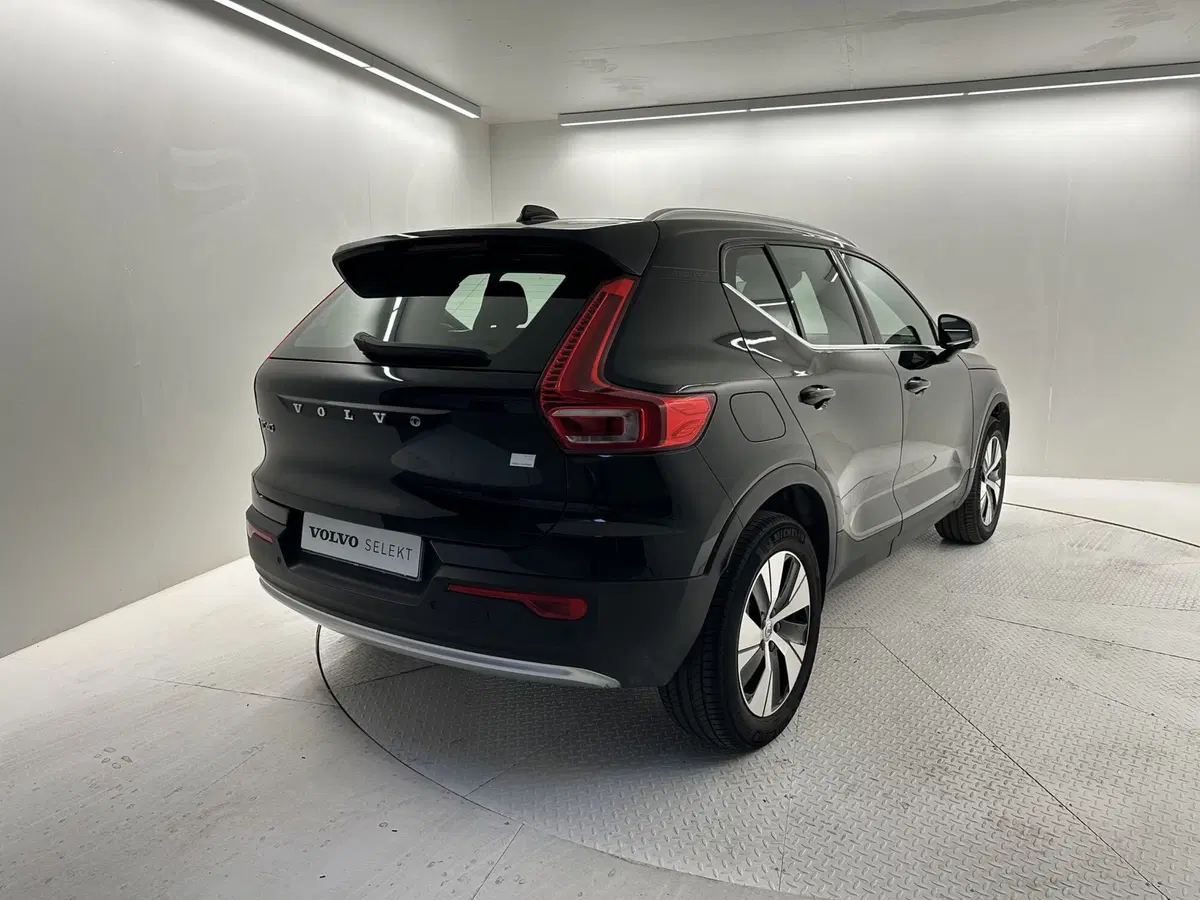 Volvo XC40 usata a Bergamo (2)