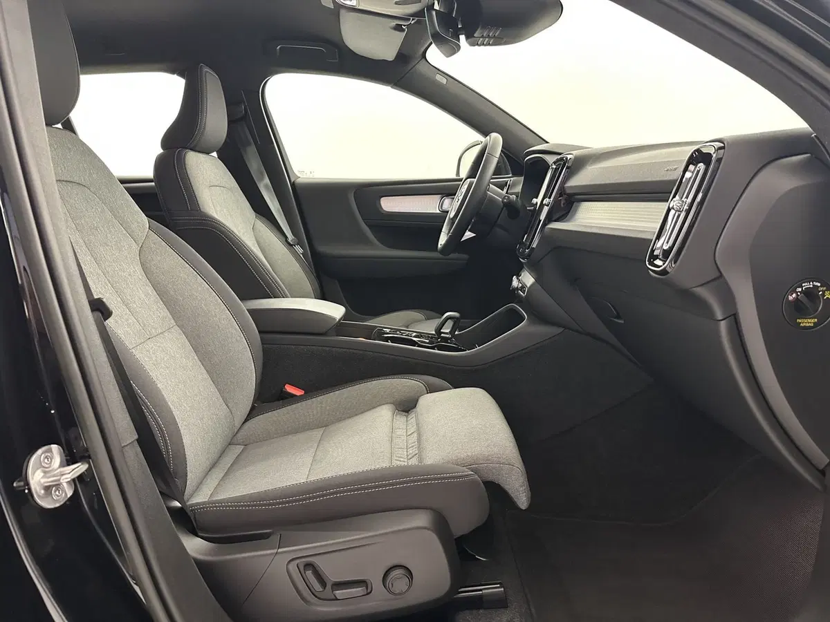 Volvo XC40 usata a Bergamo (3)