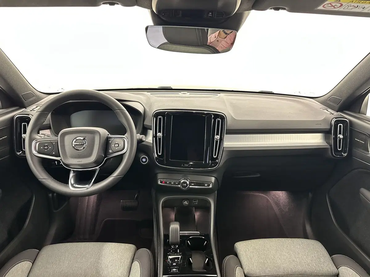 Volvo XC40 usata a Bergamo (4)