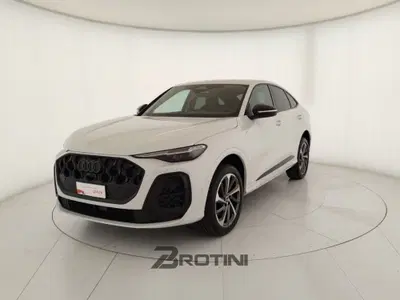 Audi Q5 Sportback 2.0 tfsi mhev+ S line quattro 204cv s-tronic nuova a Massa