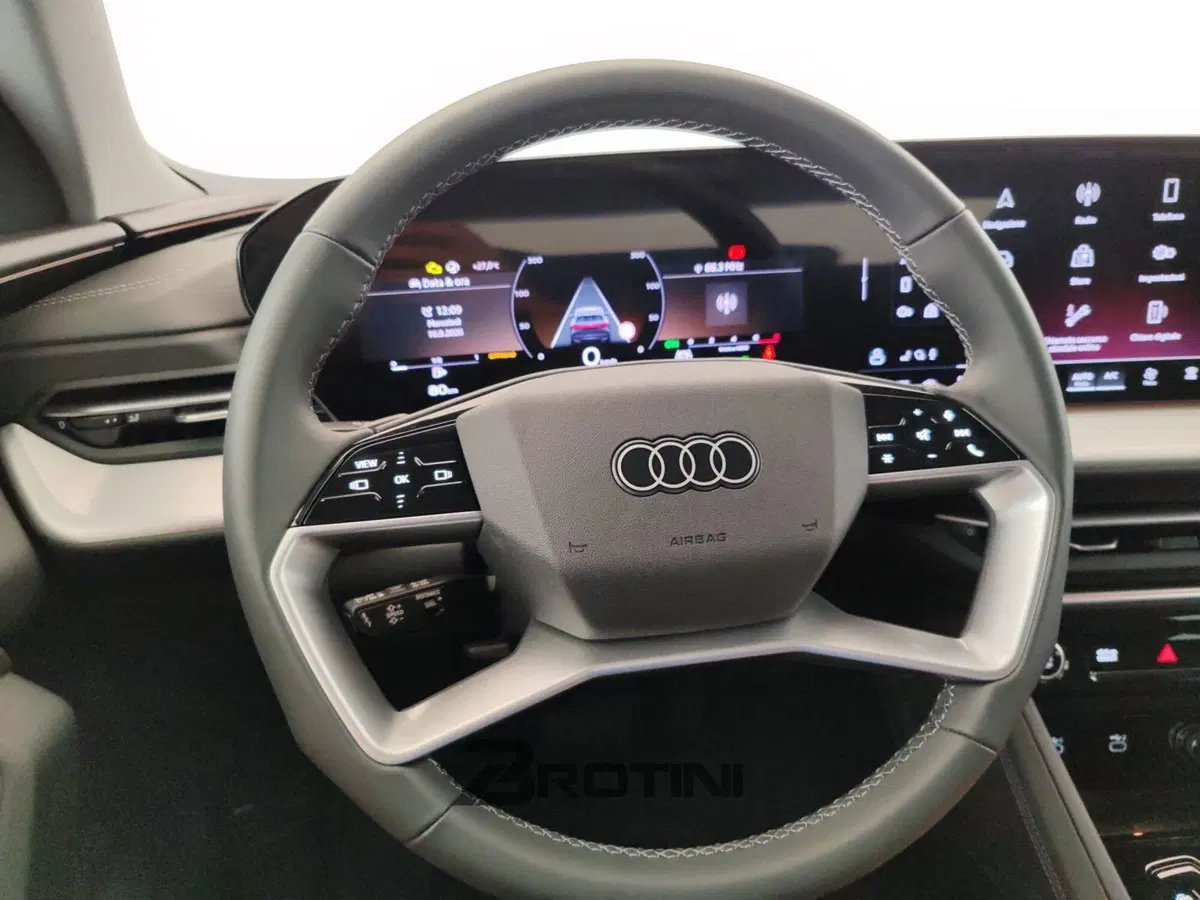Audi Q5 Sportback nuova a Massa-Carrara (10)