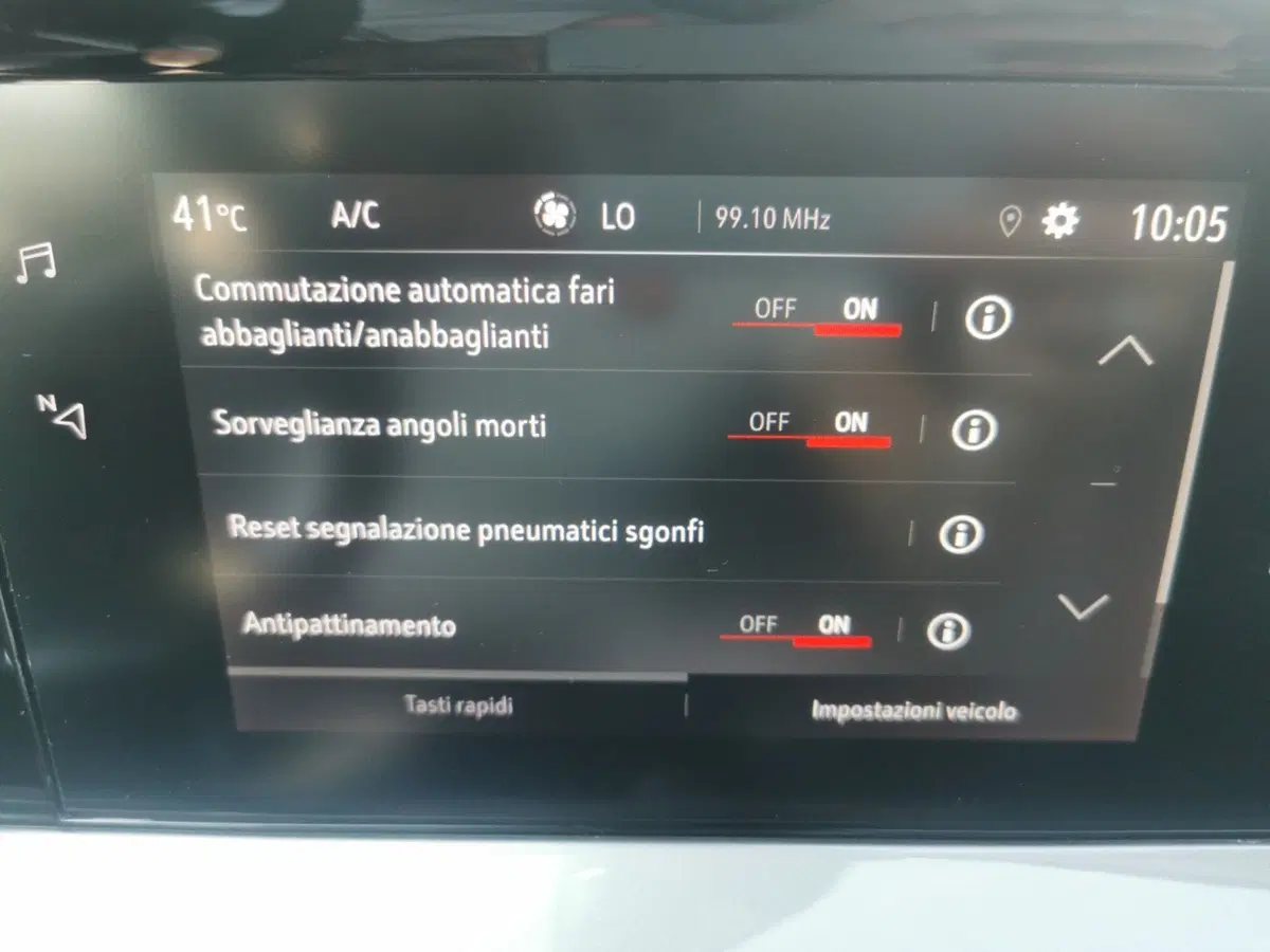 Opel Mokka usata a Taranto (14)