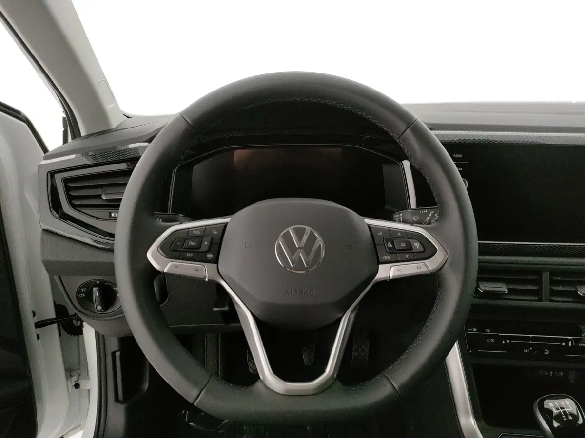 Volkswagen Polo usata a Napoli (7)
