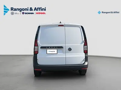 Volkswagen Veicoli Commerciali Caddy Furgone cargo maxi 2.0 tdi 122cv Business dsg7 my24 nuova a Castegnato