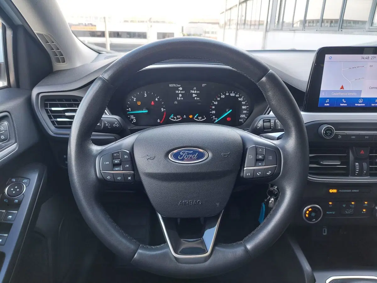 Ford Focus Station Wagon usata a Treviso (11)