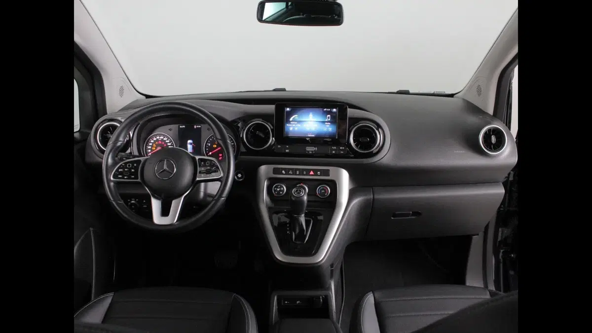 Mercedes-Benz Classe T usata a Palermo (9)
