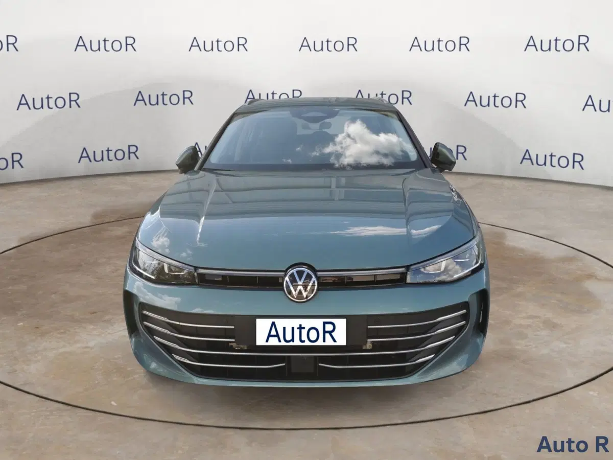 Volkswagen Passat usata a Potenza (2)