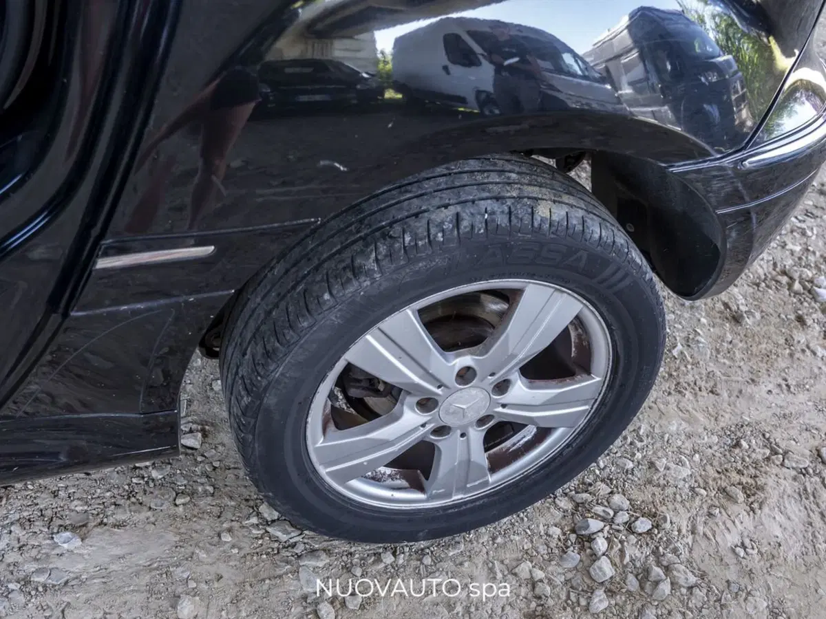 Mercedes-Benz Classe B usata a Arezzo (4)