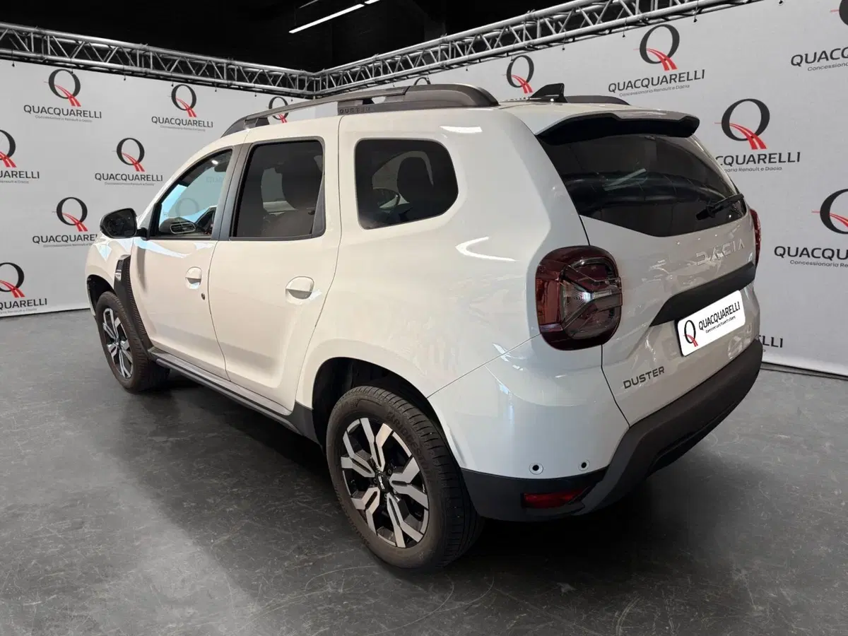 Dacia Duster usata a Milano (4)
