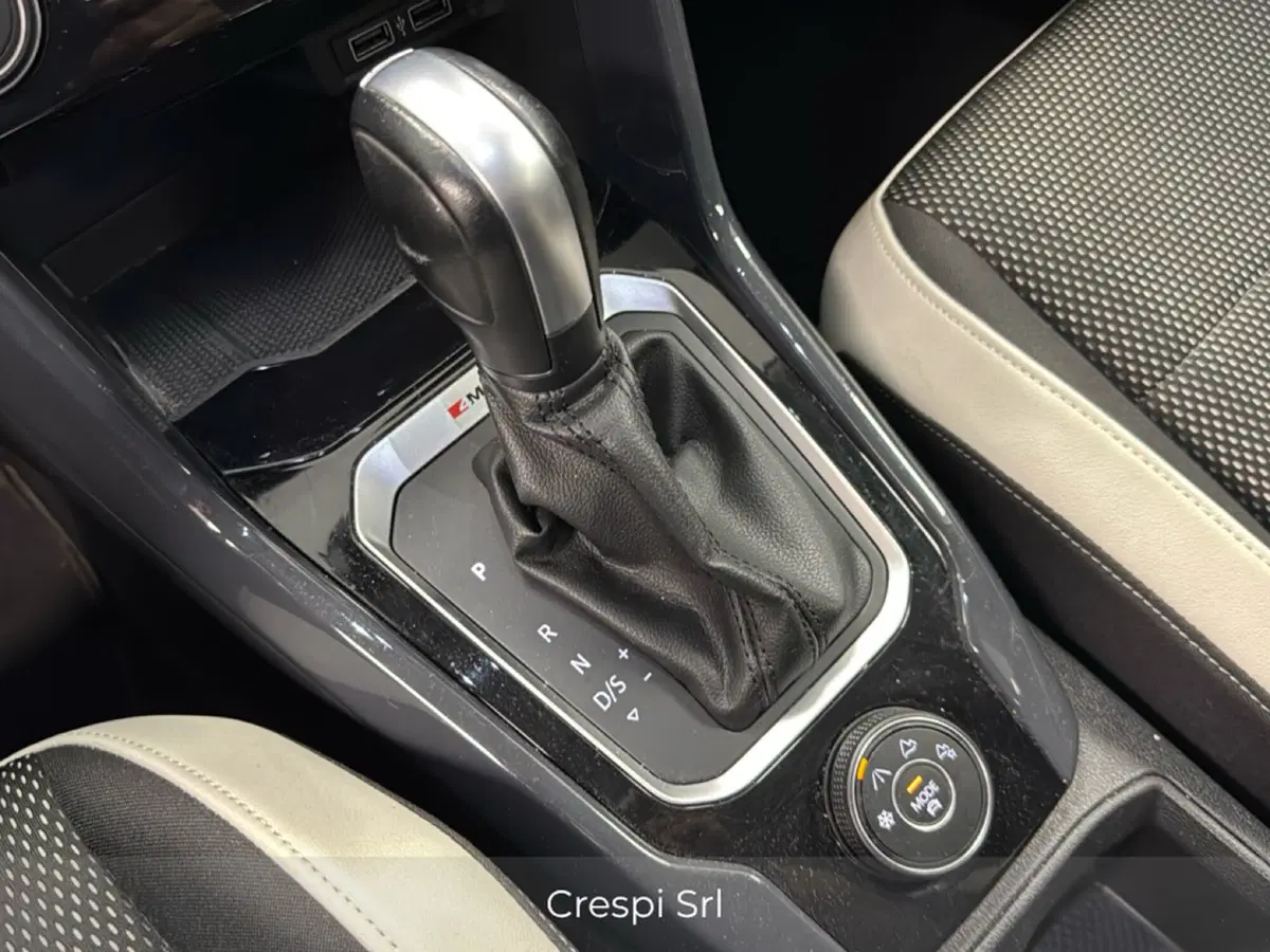 Volkswagen T-Roc usata a Varese (9)