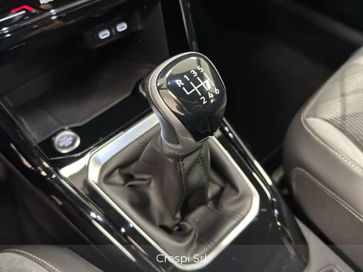 Volkswagen T-Roc usata a Varese (9)