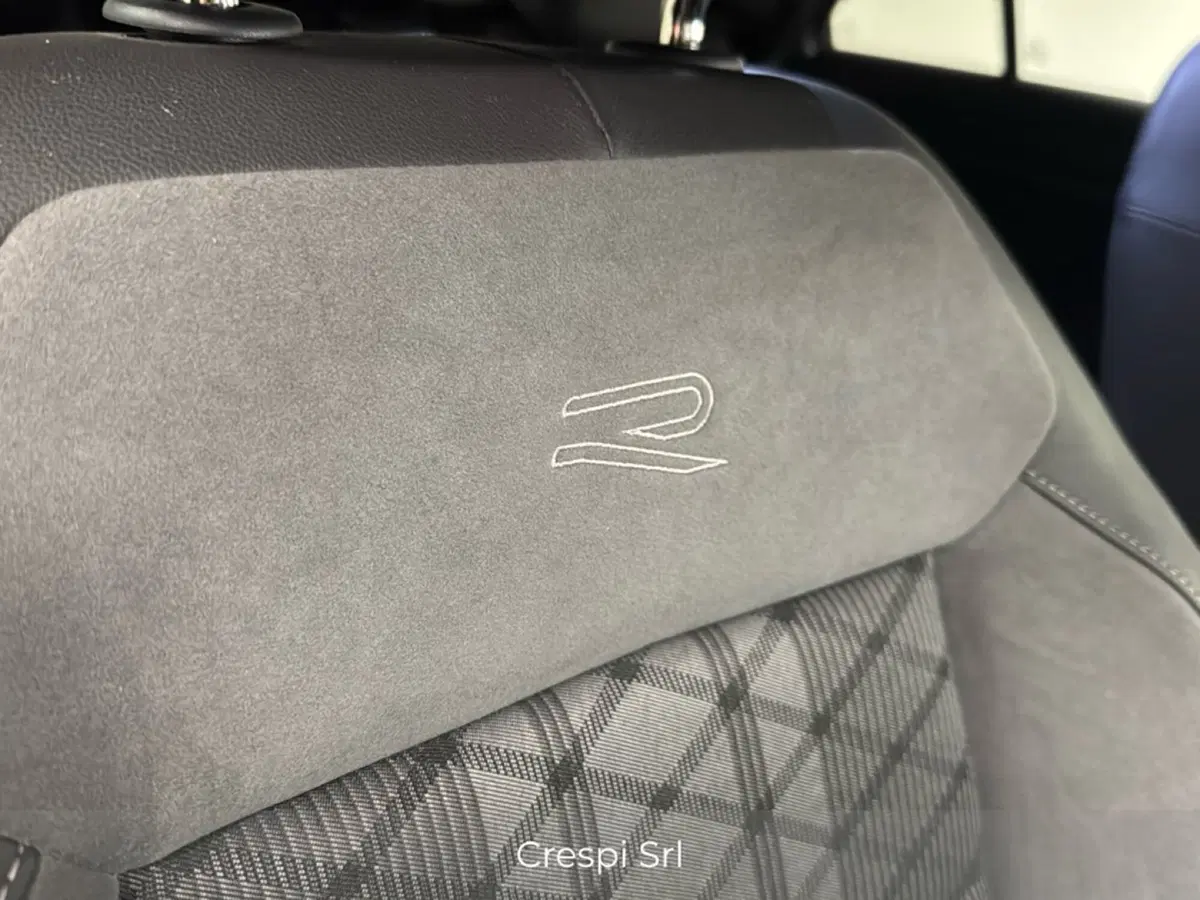 Volkswagen T-Roc usata a Varese (6)