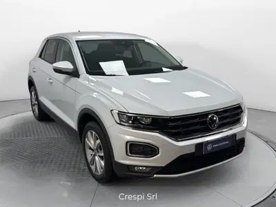 Volkswagen T-Roc 1.5 TSI ACT DSG Business BlueMotion Technology del 2022 usata a Carnago