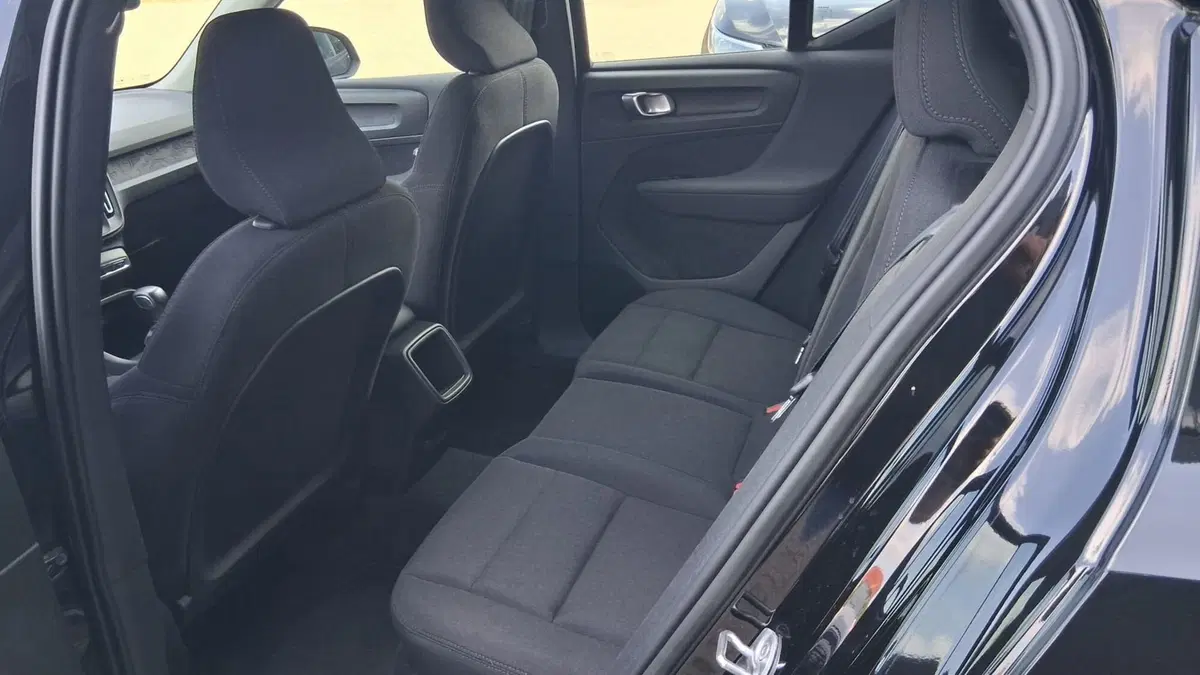 Volvo XC40 usata a Monza e Brianza (10)