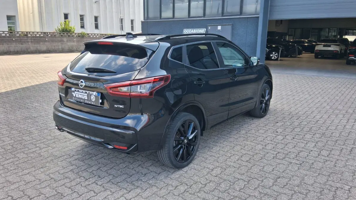 Nissan Qashqai usata a Monza e Brianza (4)