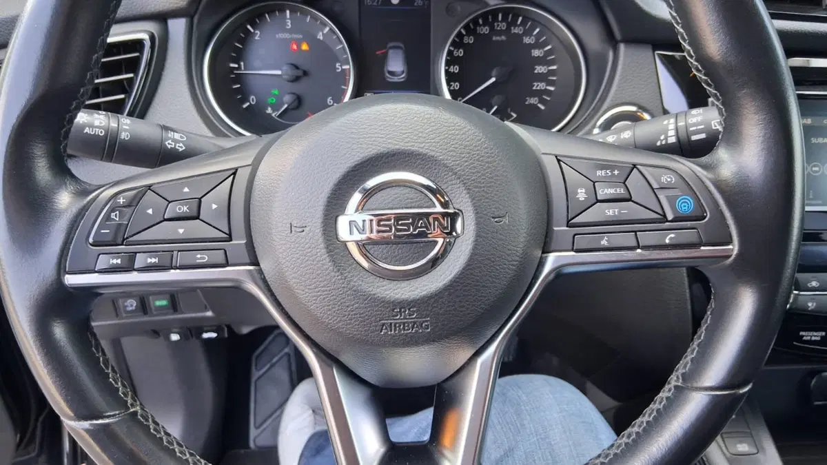 Nissan Qashqai usata a Monza e Brianza (7)